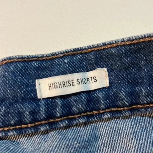 William Rast Highrise Denim jean shorts. Size‎  31 - Picture 5 of 11